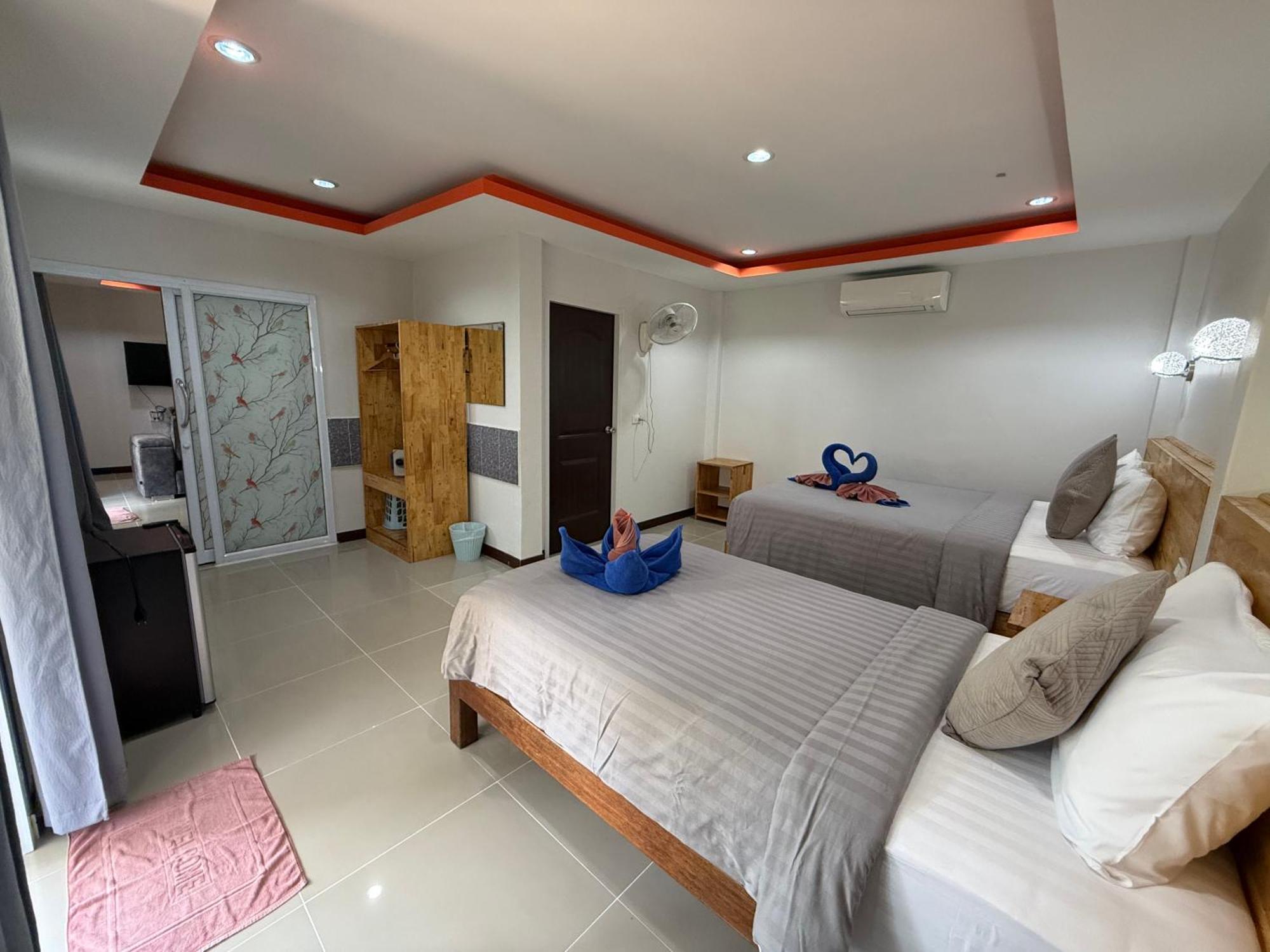 Cheeva Beach Resort バーン・タイ エクステリア 写真